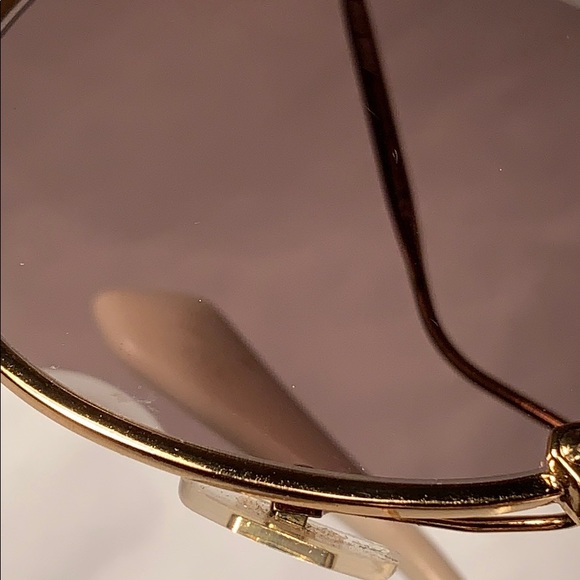 Miu Miu Butterfly Made in Italy hardly preloved - Picture 11 of 16